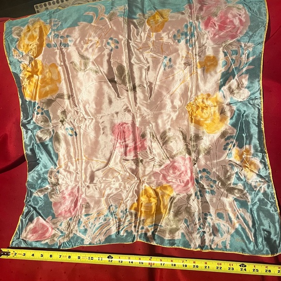 Vintage 1970 Vera Neumann silk 100% scarf